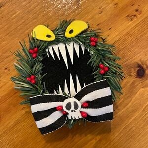 Nightmare Before Christmas Wreath Hair Clip